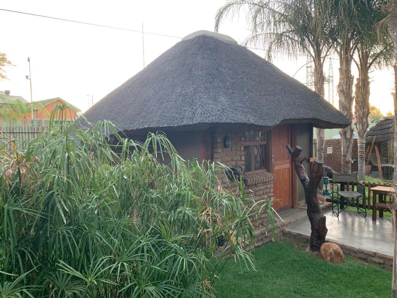 Country Lodge Ъпингтън Екстериор снимка