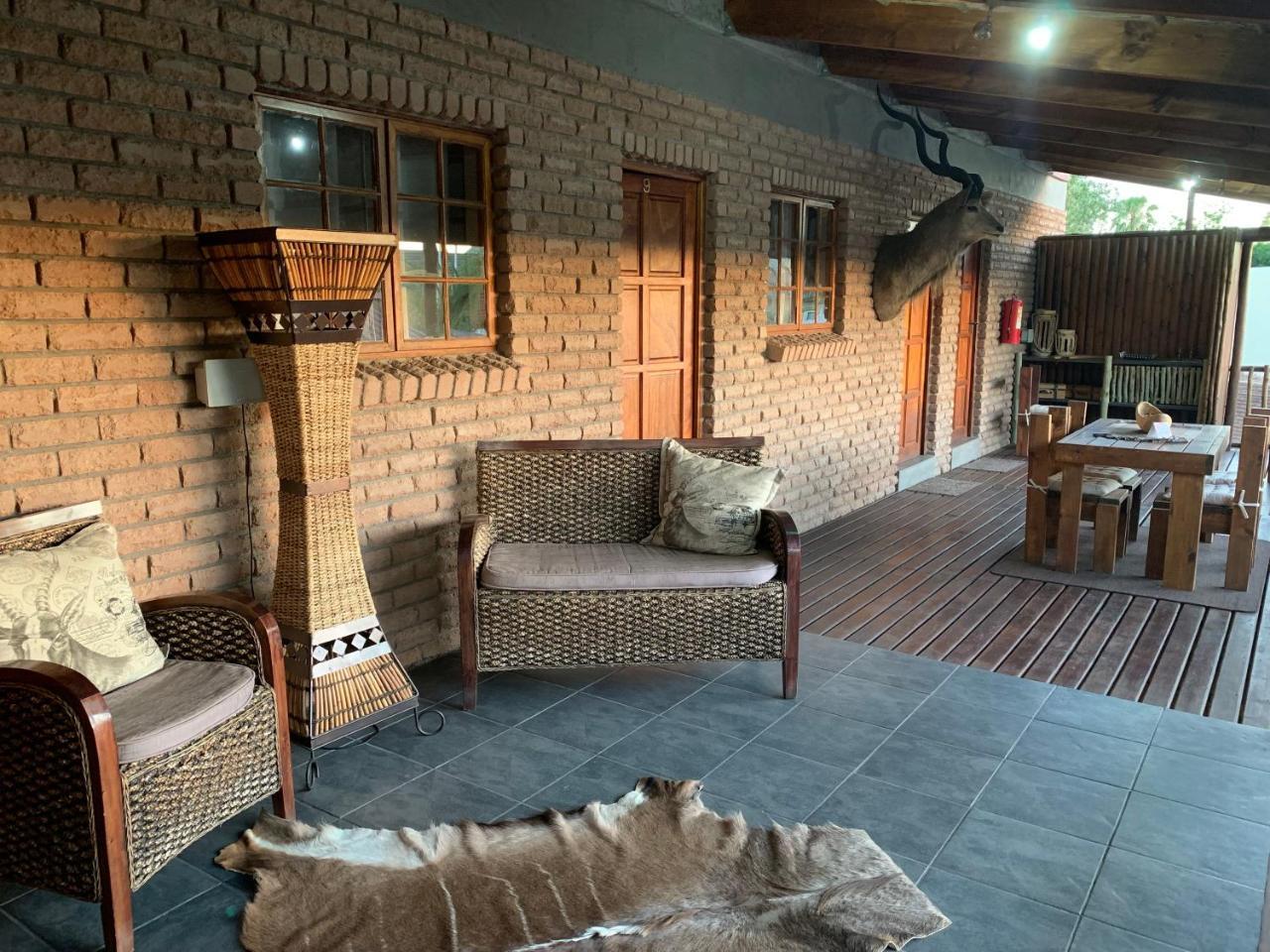 Country Lodge Ъпингтън Екстериор снимка